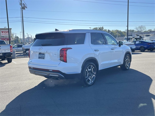2024 Hyundai Palisade SEL photo 2