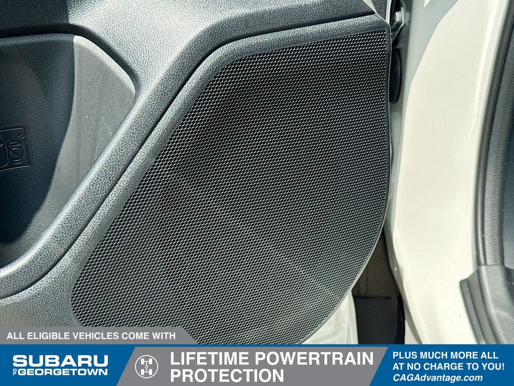 2025 Subaru Forester Limited photo 18