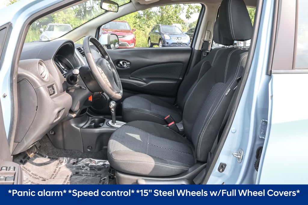 2014 Nissan Versa Note SV photo 3