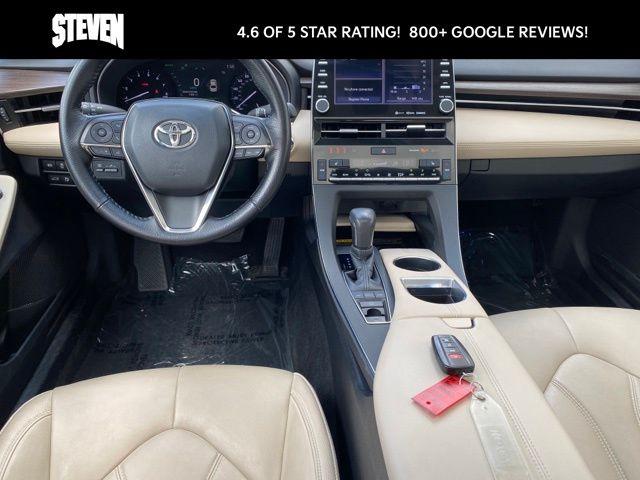 2020 Toyota Avalon XLE photo 14