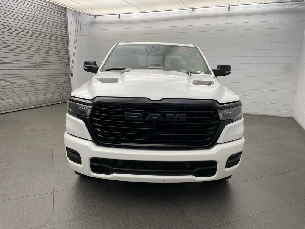 2025 Ram 1500 Laramie photo 4