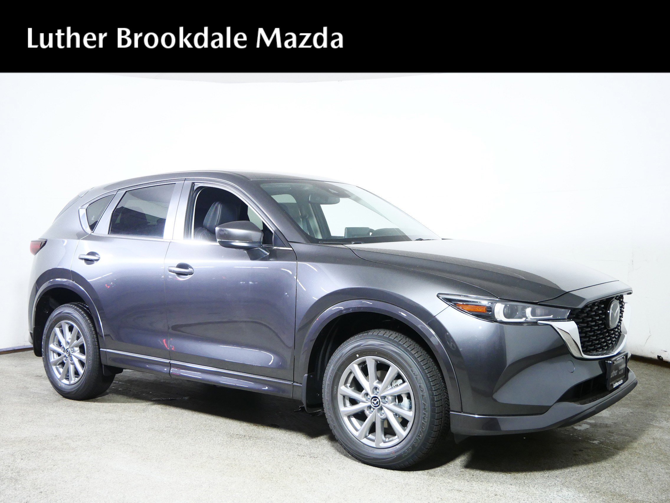 2025 Mazda CX-5 S Preferred package's photo