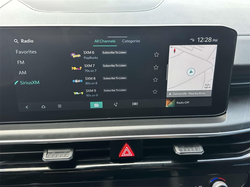 2025 Kia K5 GT-Line photo 17
