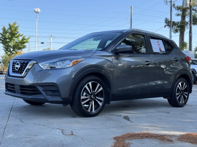 2020 Nissan Kicks SV photo 3