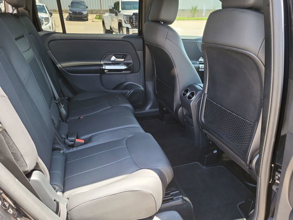 2024 Mercedes Benz GLB 250 photo 24