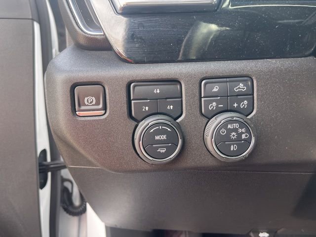 2024 Chevrolet Silverado 2500HD LT photo 29