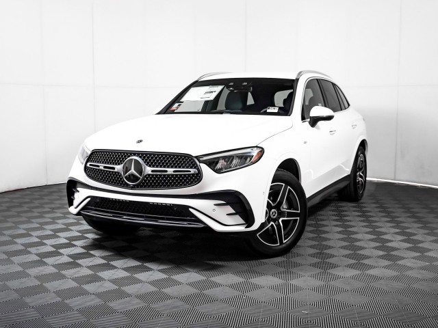 2025 Mercedes-Benz GLC