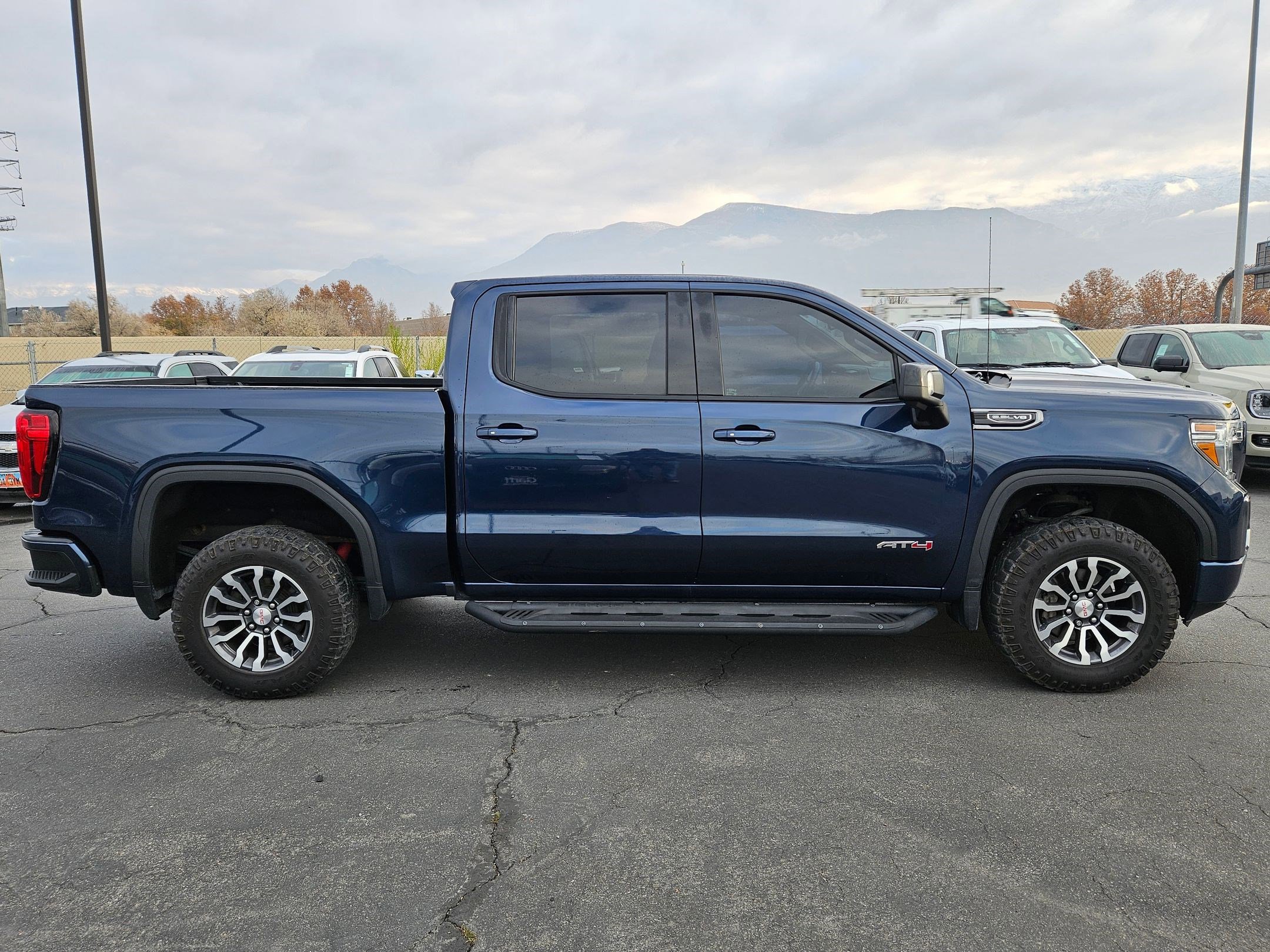 2020 Gmc Sierra 1500 AT4 photo 2