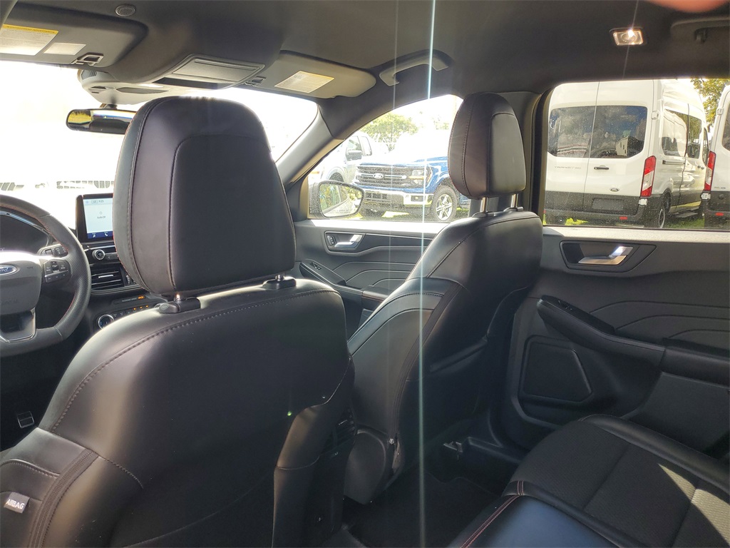 2023 Ford Escape ST-Line photo 27