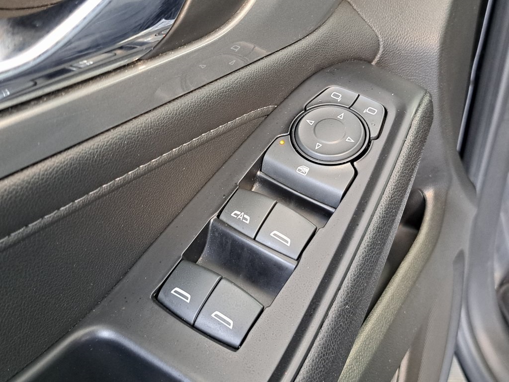 2023 Chevrolet Traverse Cloth photo 21