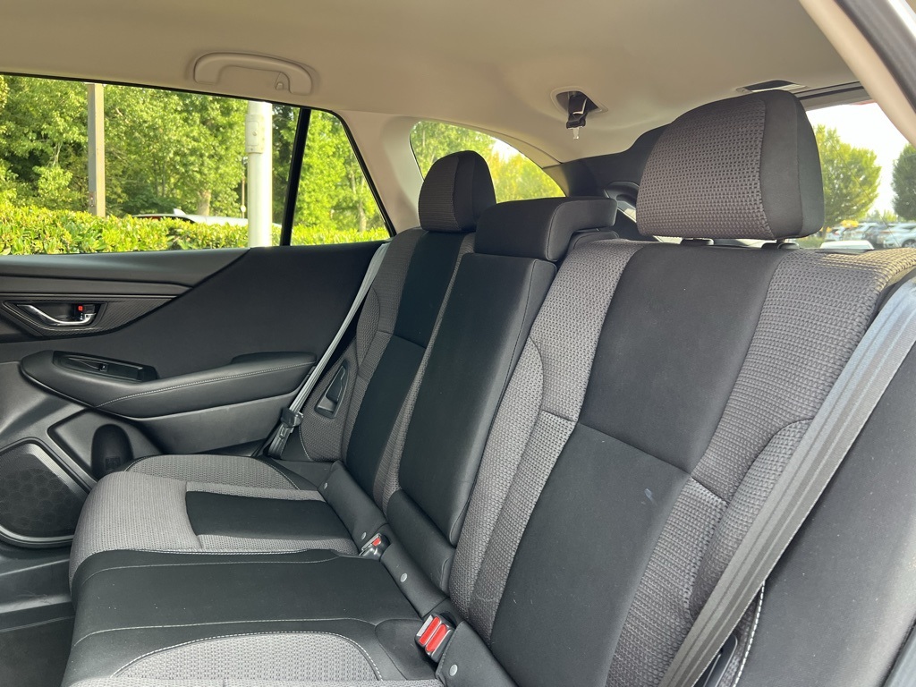 2020 Subaru Outback Premium photo 24