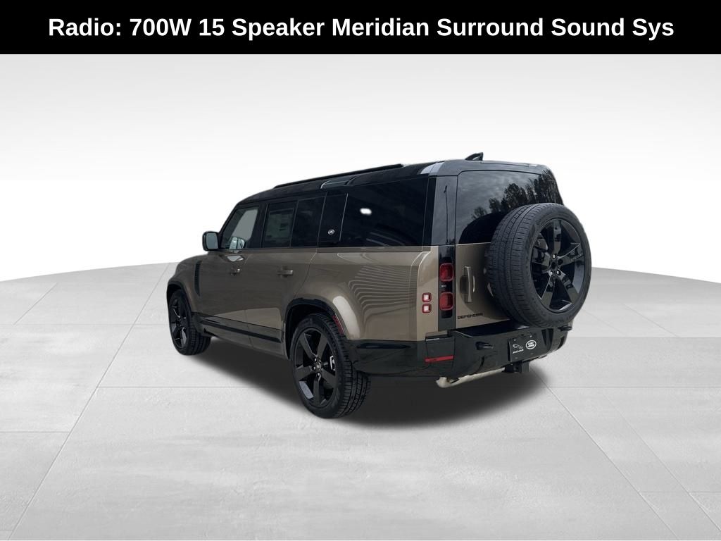 2024 Land Rover Defender 130 X-Dynamic SE photo 7