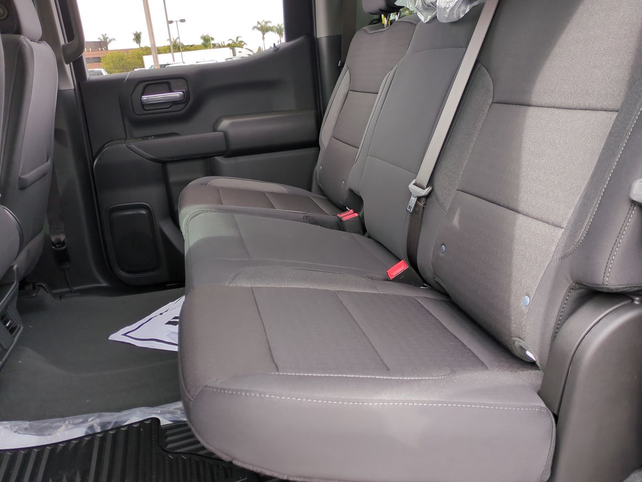 2025 Chevrolet Silverado 1500 Custom photo 24