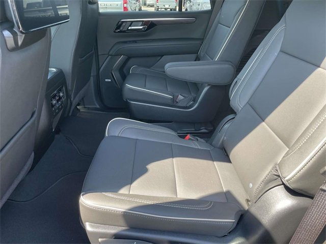 2026 Chevrolet Tahoe Premier photo 11