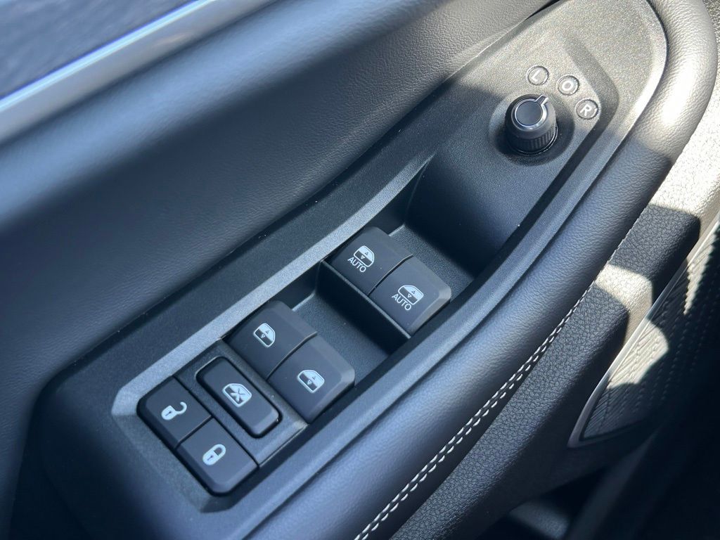 2025 Jeep Grand Cherokee Limited photo 41