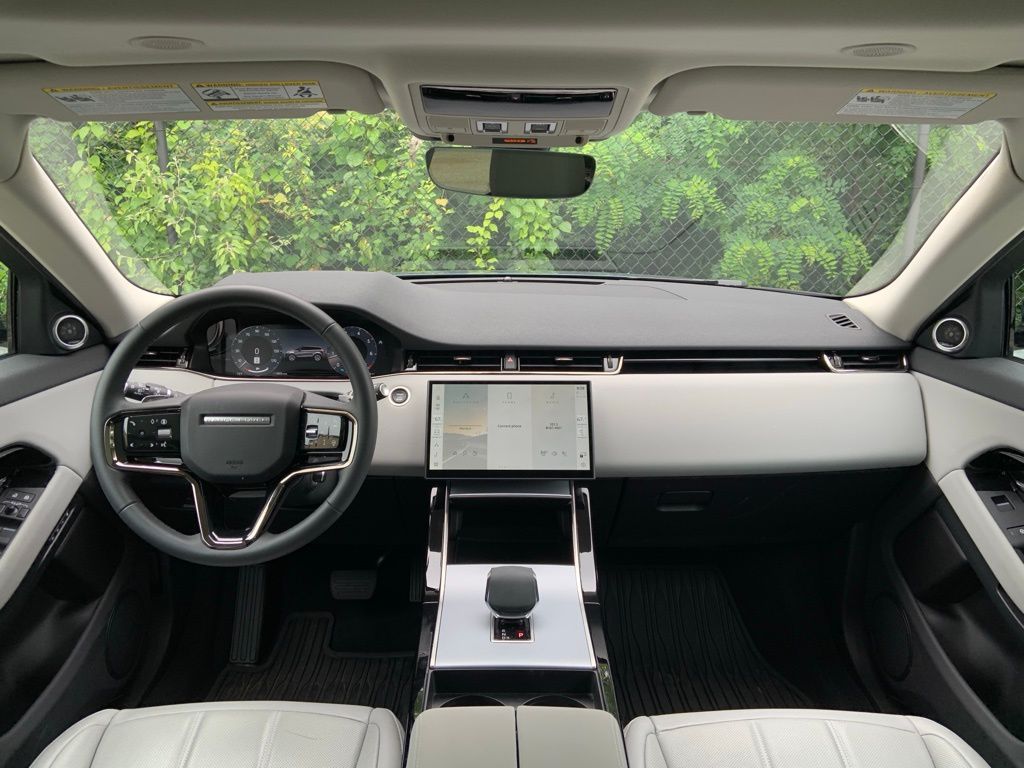 2025 Land Rover Range Rover Evoque S photo 20