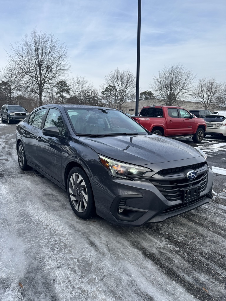 2023 Subaru Legacy Limited's photo