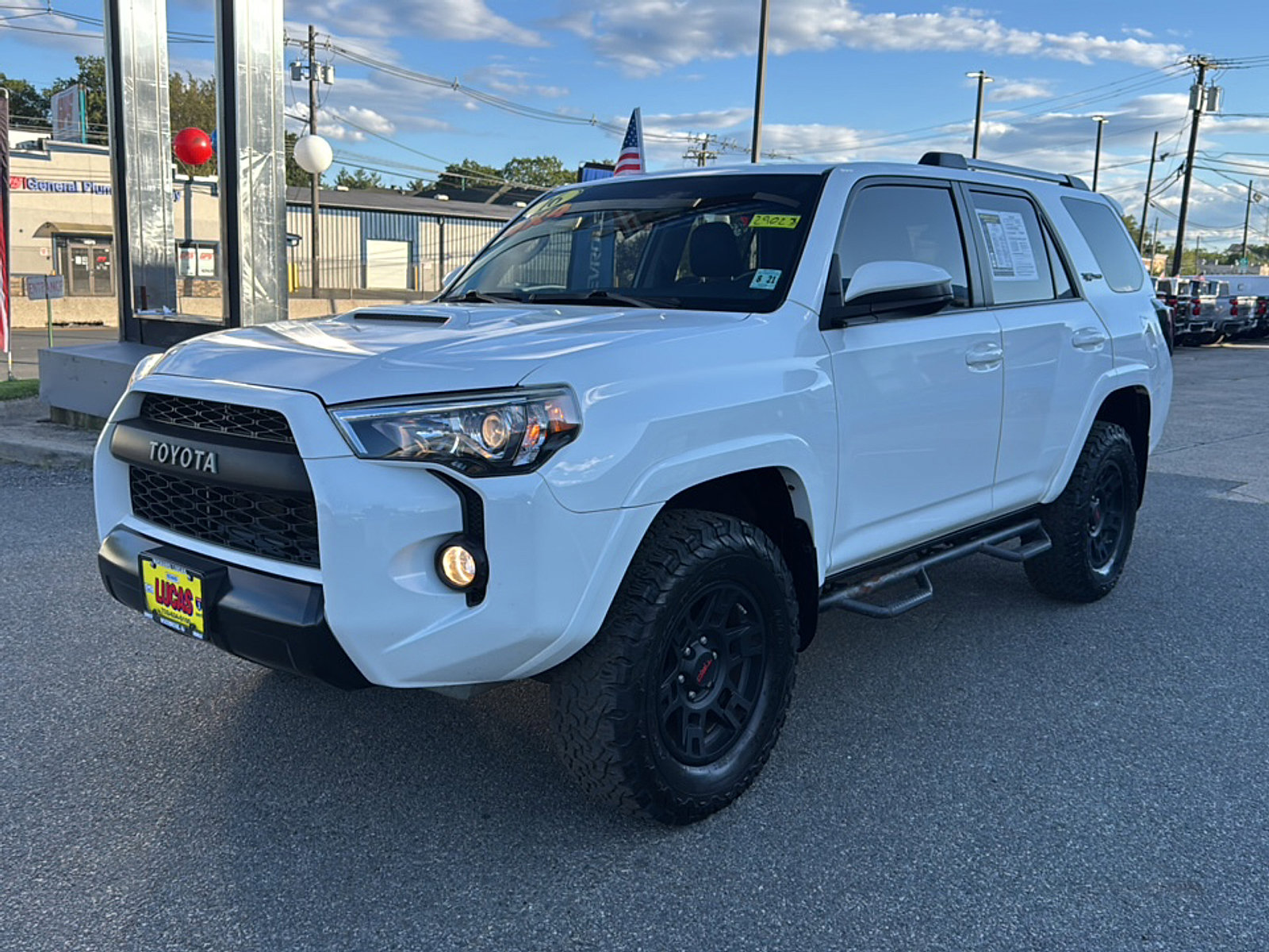 2016 Toyota 4Runner TRD Pro photo 3