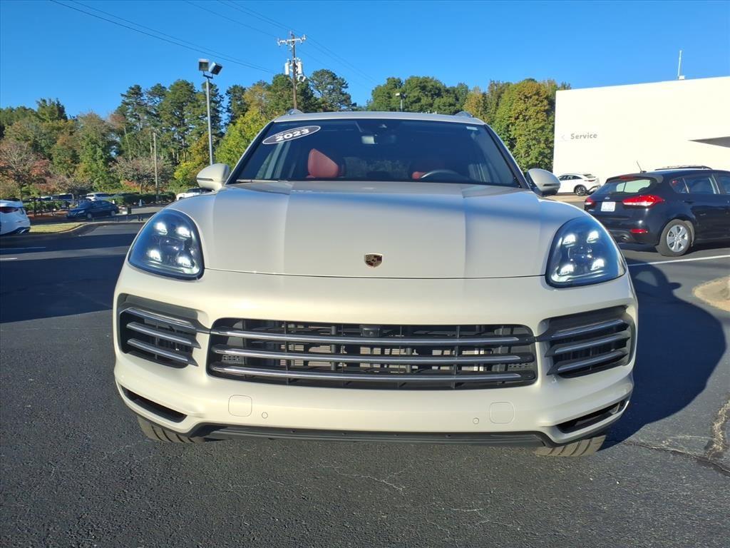 2023 Porsche Cayenne S photo 2