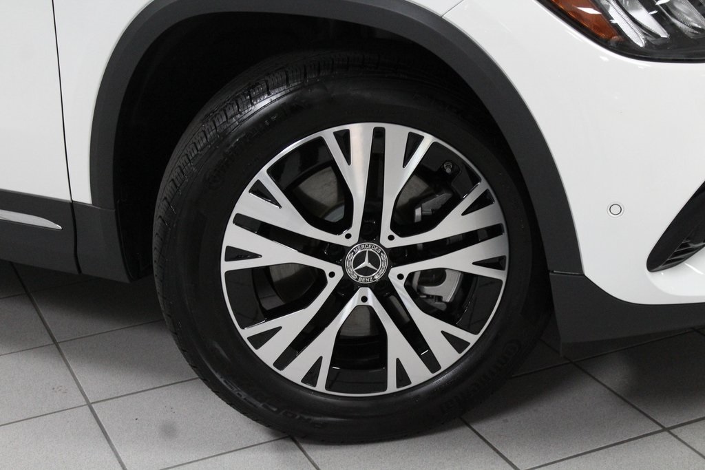 2025 Mercedes Benz GLA 250 4MATIC photo 3