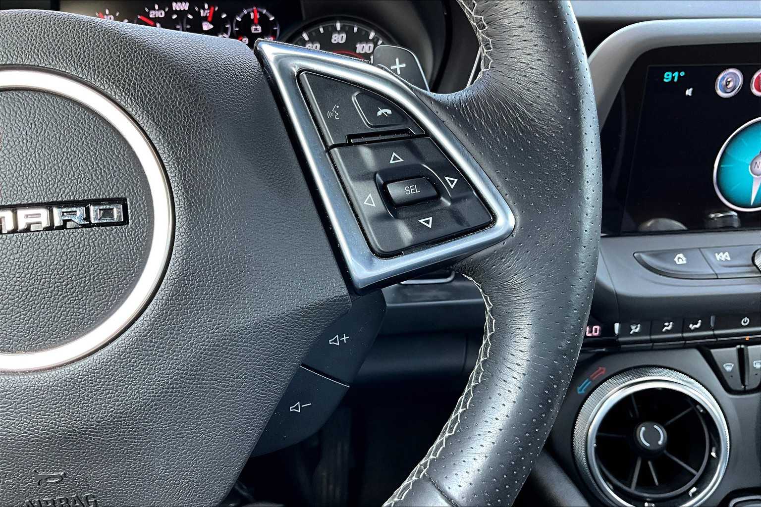 2017 Chevrolet Camaro 1SS photo 21