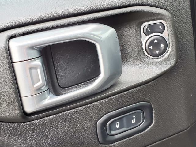 2022 Jeep Gladiator High Altitude photo 20