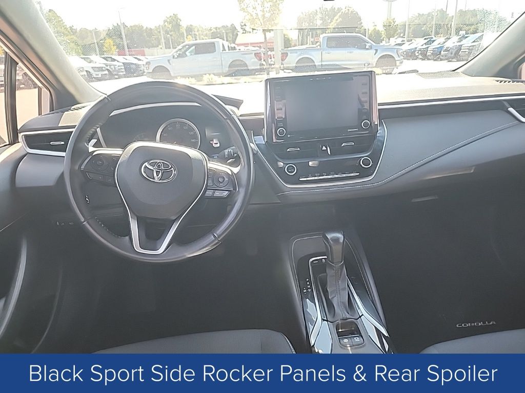 2022 Toyota Corolla SE Nightshade Edition photo 12