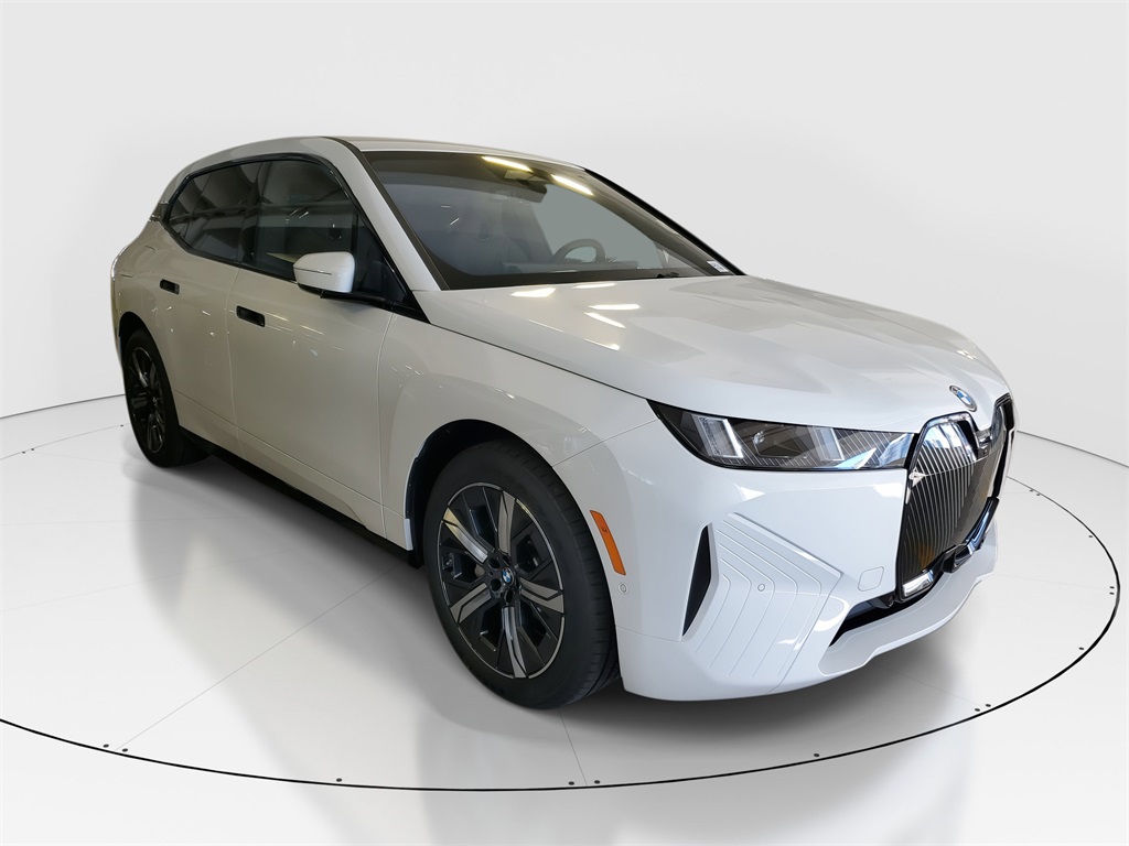 2026 Bmw iX photo 2