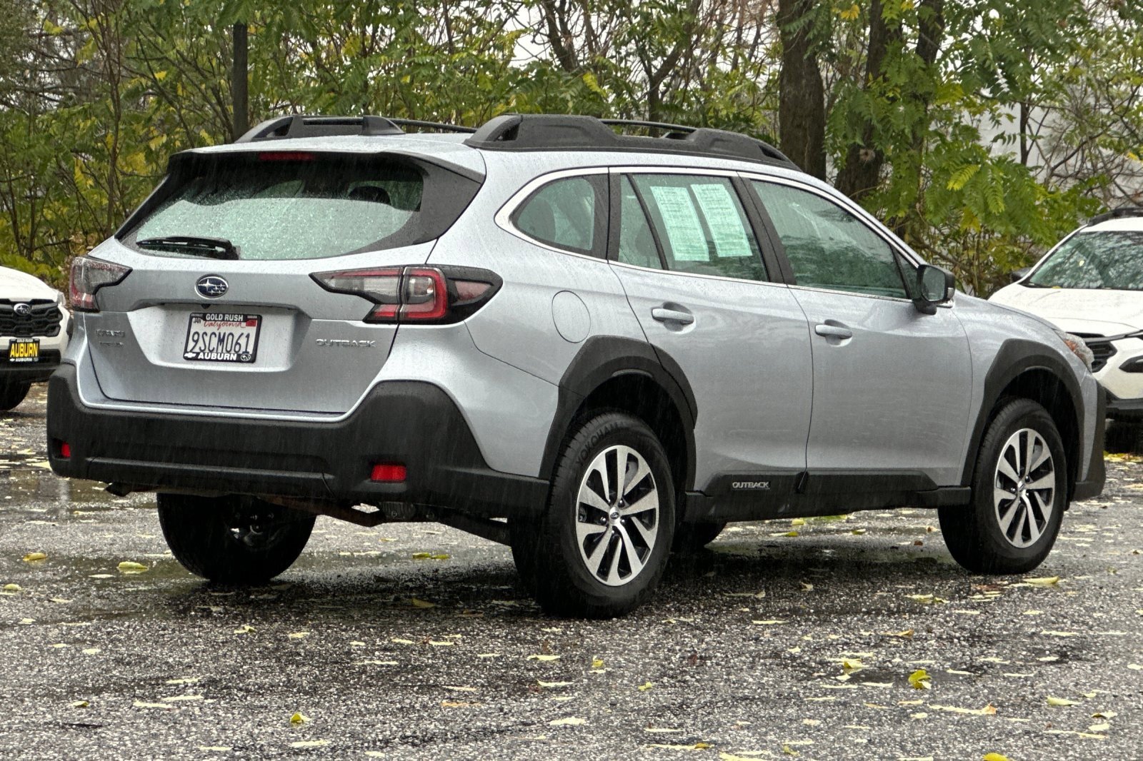 2025 Subaru Outback 2.5i photo 2