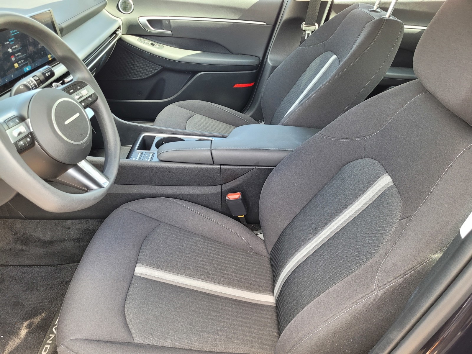 2025 Hyundai Sonata SEL photo 10