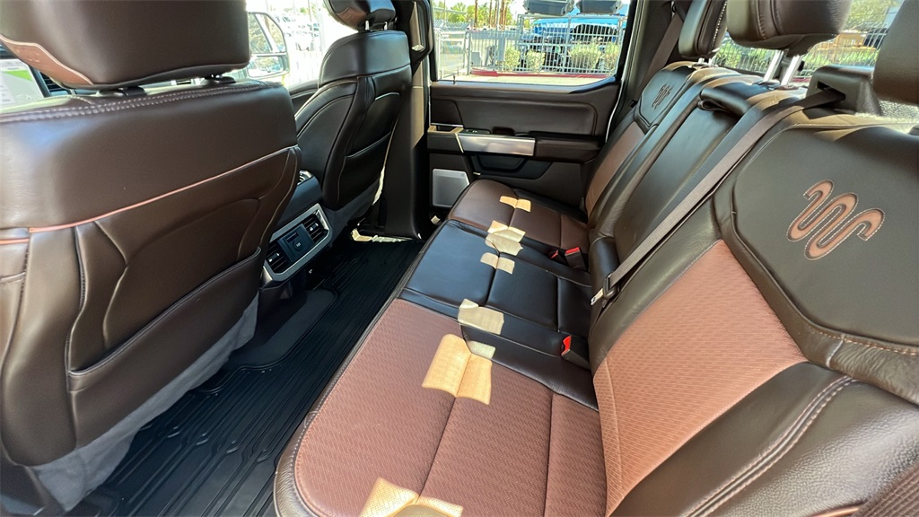2023 Ford F-450 photo 5