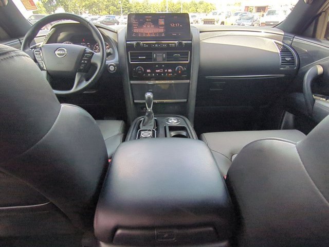 2024 Nissan Armada SL photo 9