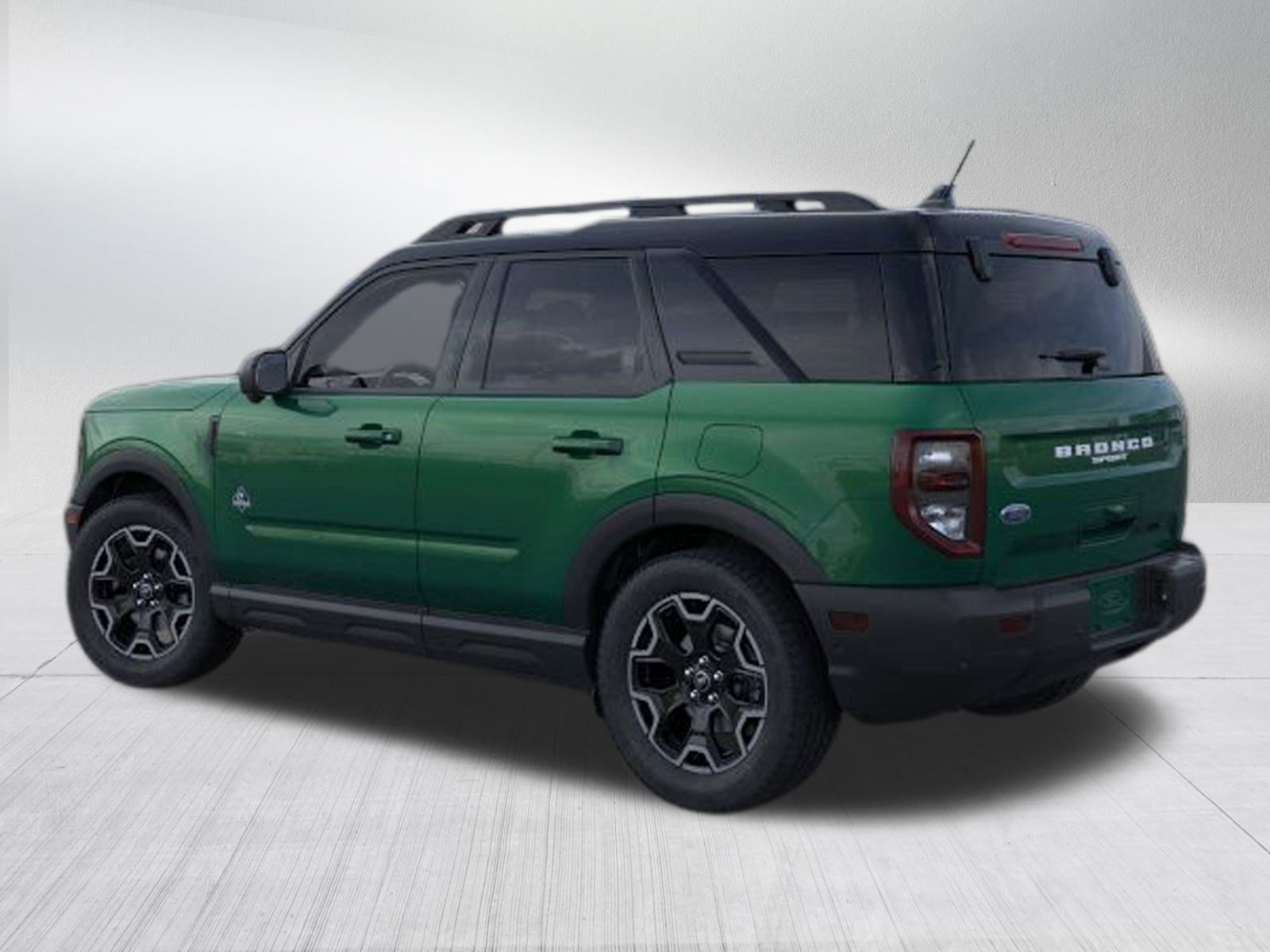 2025 Ford Bronco Sport Outer Banks photo 3