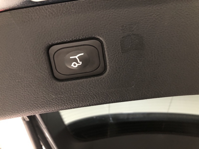 2019 Ford Edge Titanium photo 7