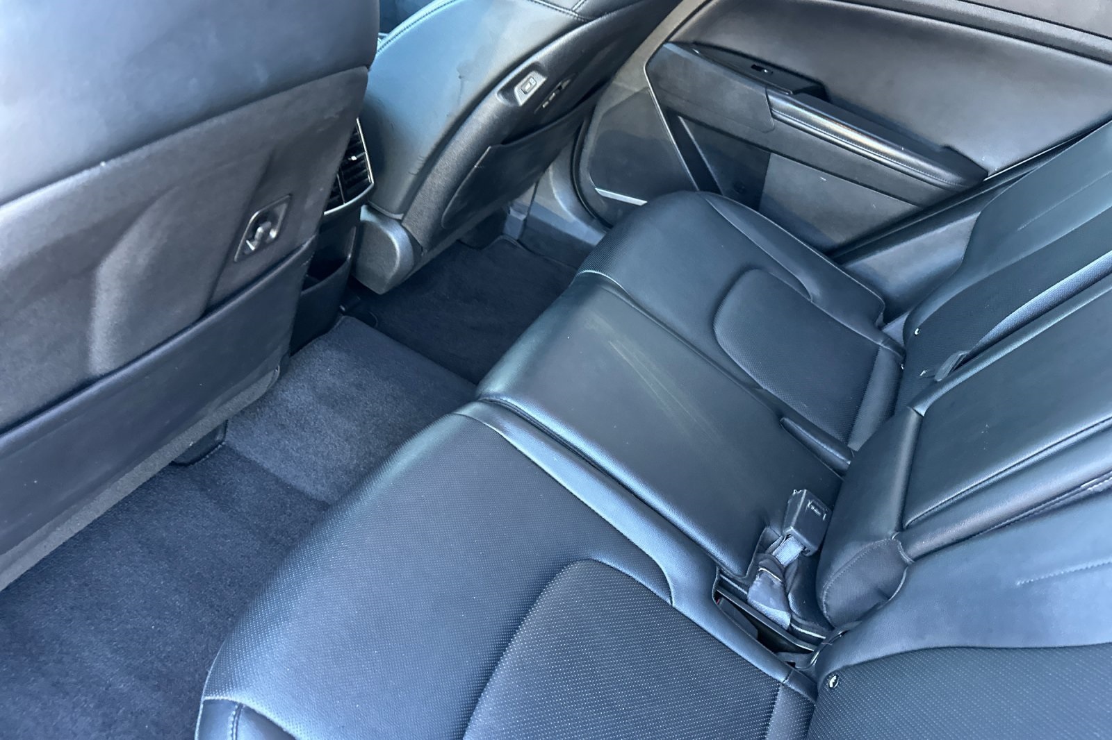 2023 Kia Sportage EX photo 9