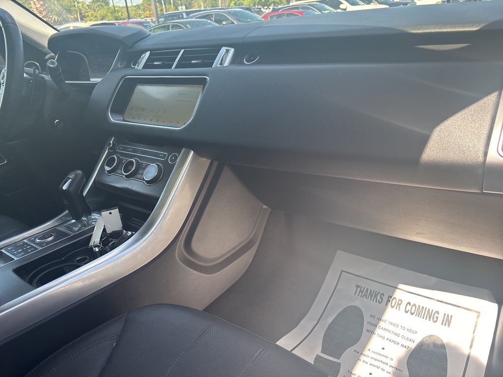 2017 Land Rover Range Rover Sport SuperCharged photo 14