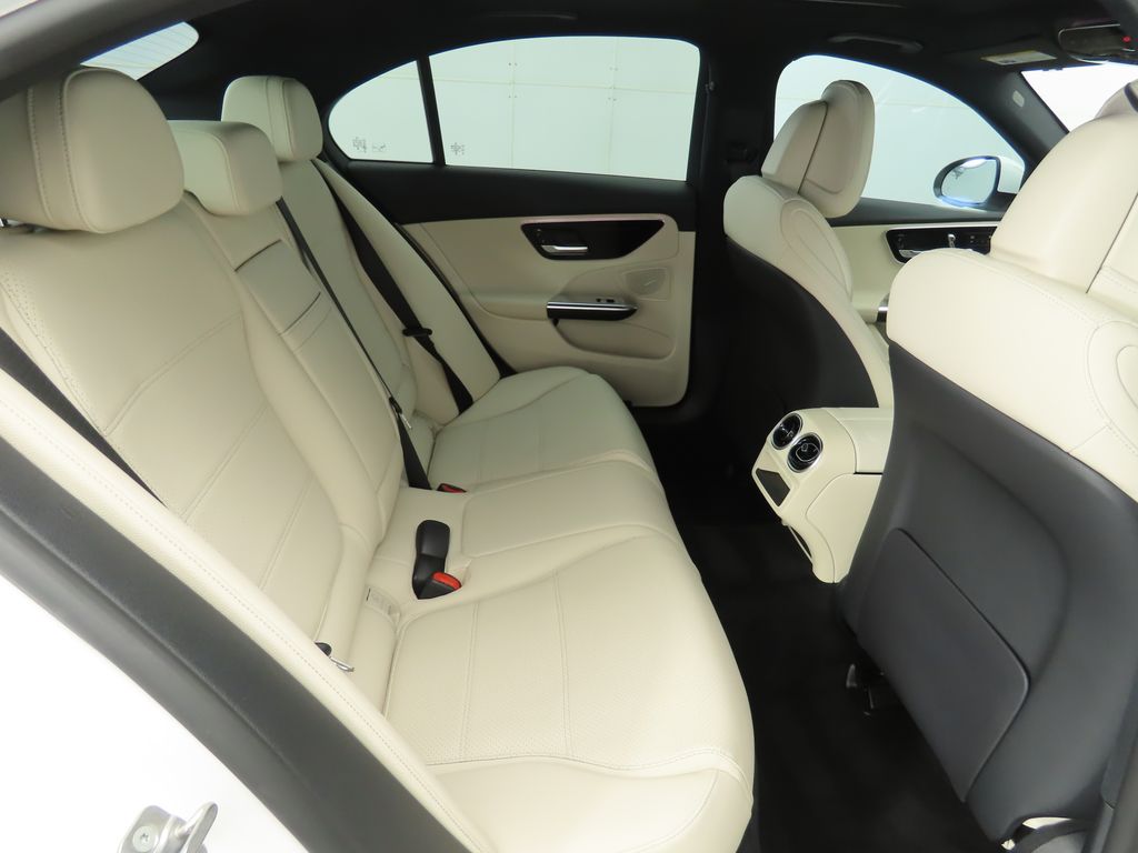 2024 Mercedes Benz C 300 photo 21