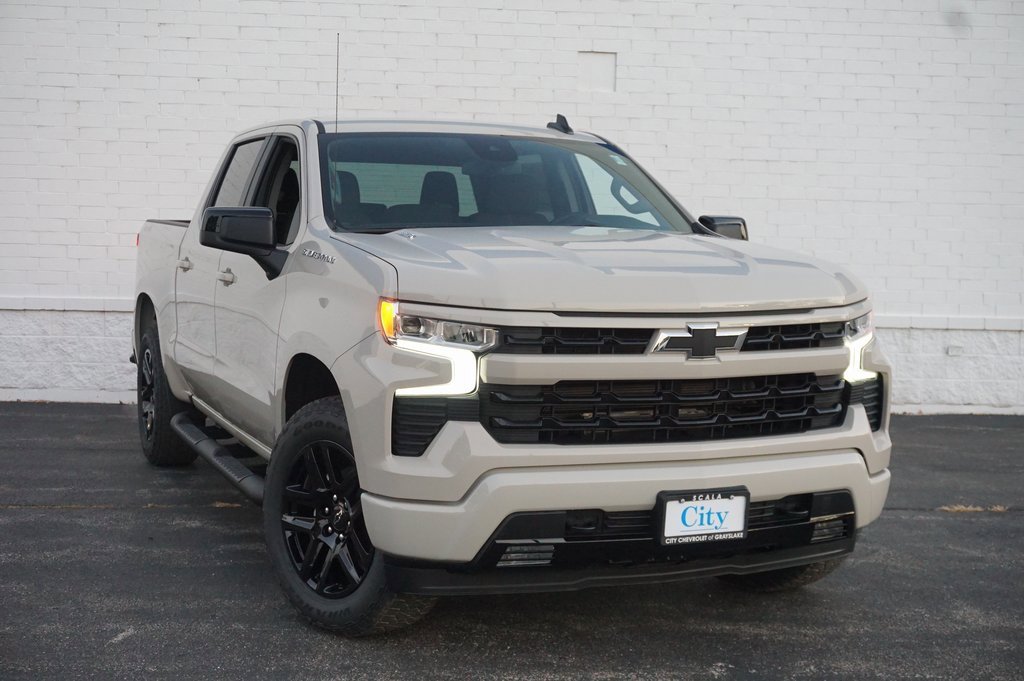 2026 Chevrolet Silverado 1500 RST photo 3
