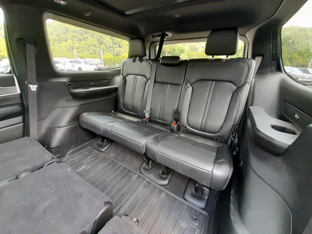 2024 Jeep Wagoneer Series II photo 47