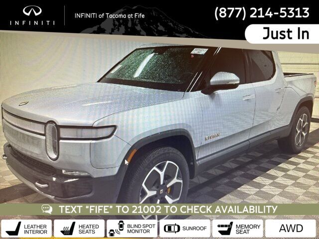 2022 Rivian R1T Adventure's photo