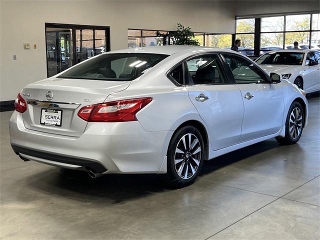 2016 Nissan Altima 2.5 SL photo 4