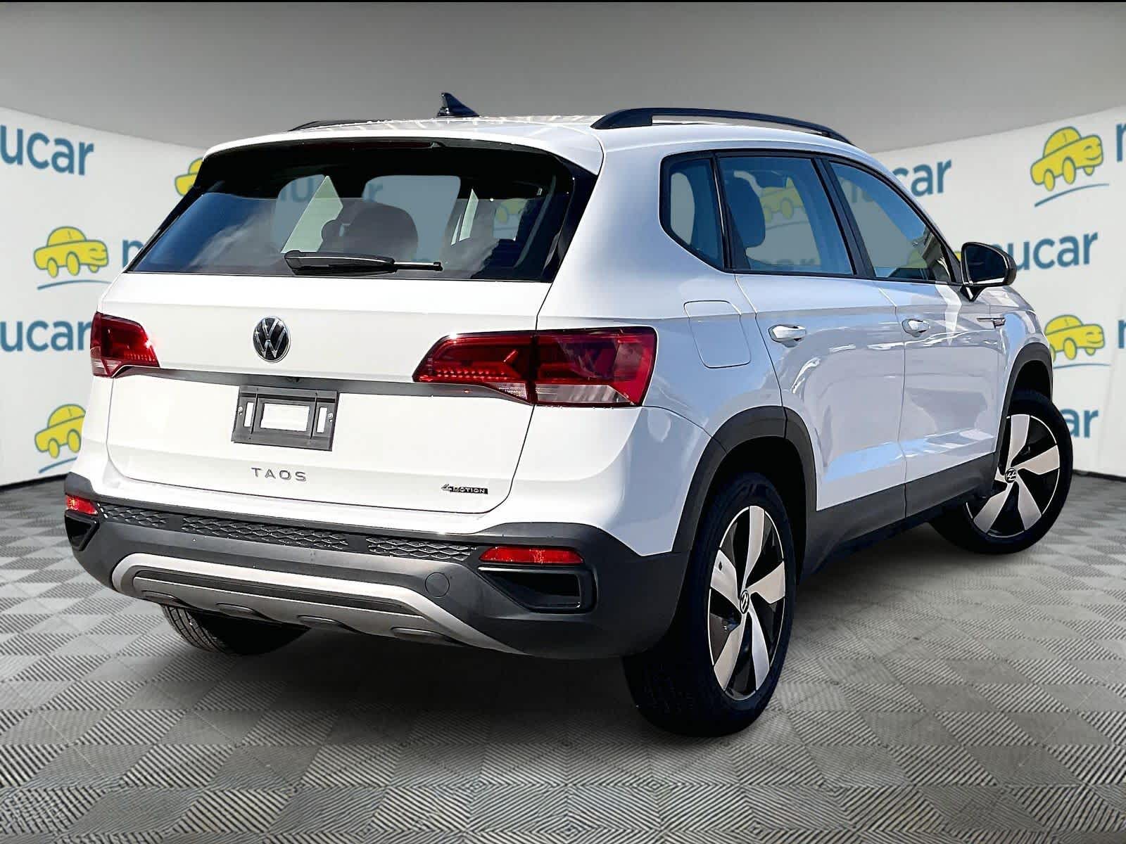 2024 Volkswagen Taos S photo 3