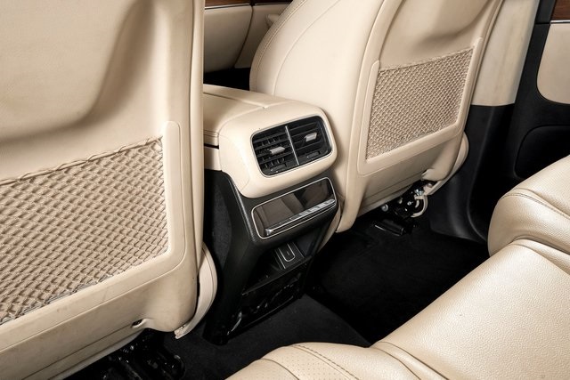 2022 Mercedes Benz GLS 450 4MATIC photo 25
