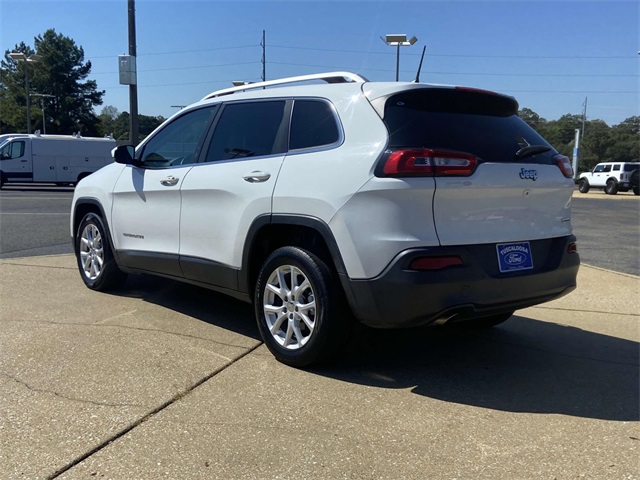 2017 Jeep Cherokee Latitude photo 4