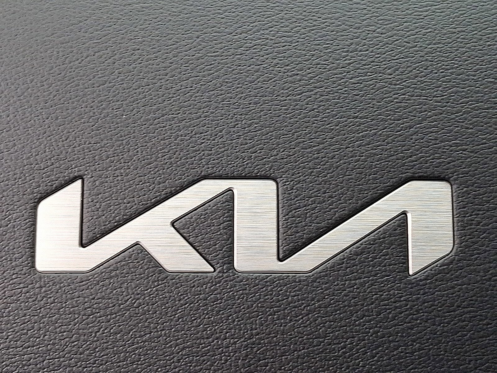 2025 Kia Niro EX photo 13