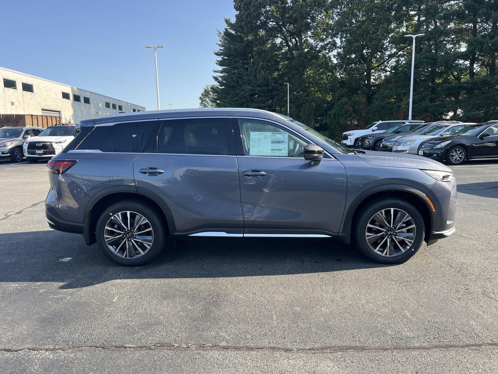 2026 Infiniti QX60 Luxe AWD photo 2