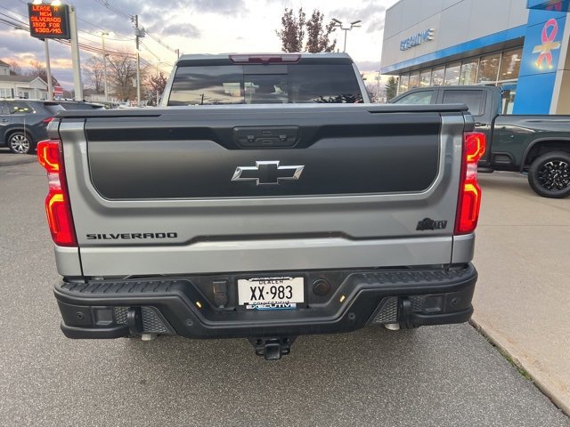 2024 Chevrolet Silverado 1500 ZR2 photo 4