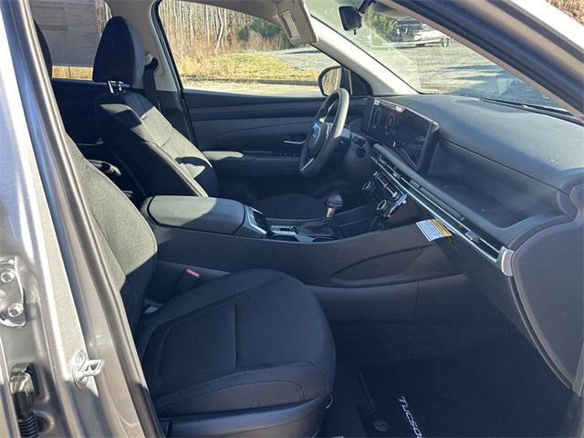 2025 Hyundai Tucson SEL photo 13