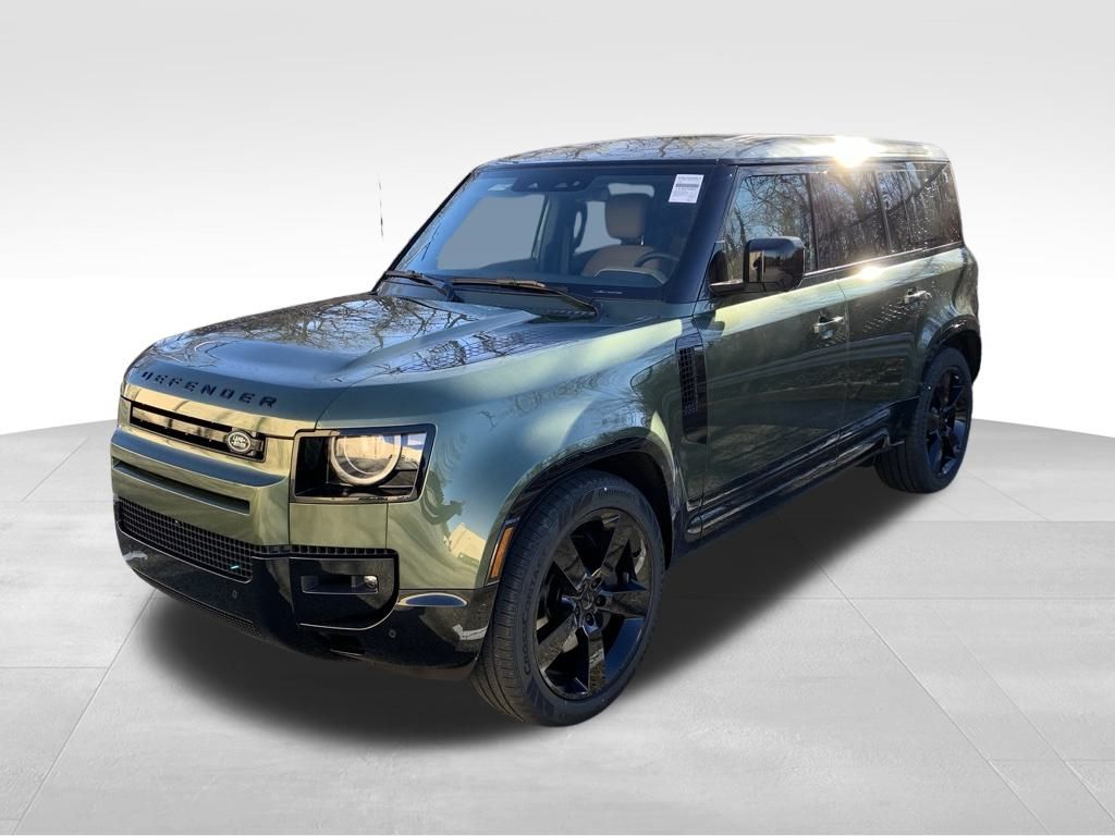2026 Land Rover Defender X-Dynamic SE's photo