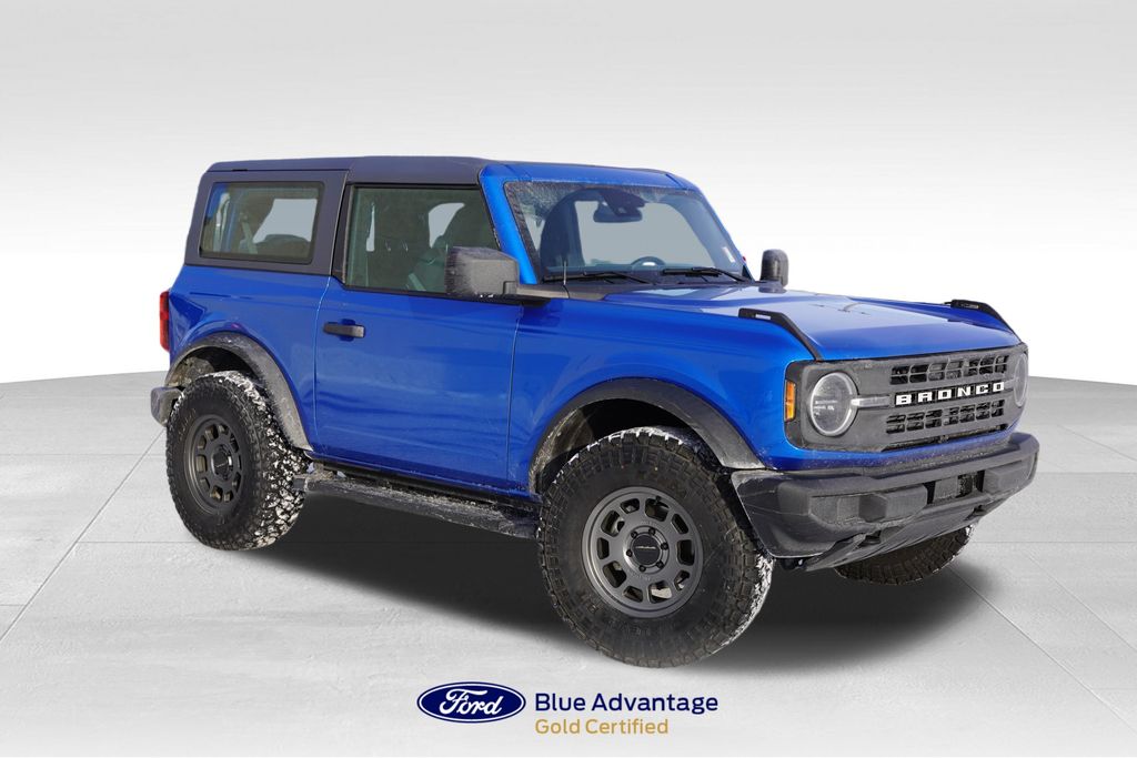 2021 Ford Bronco 2-Door Base's photo
